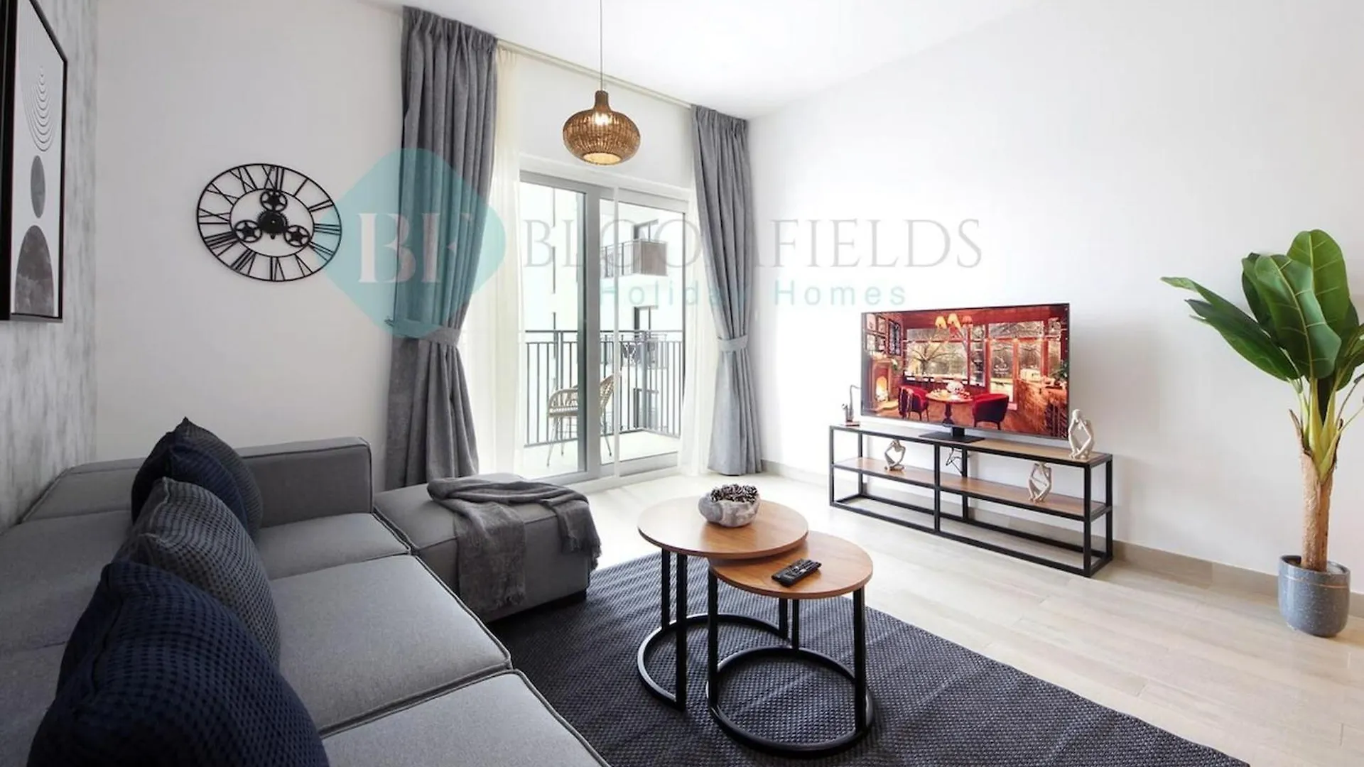 Bloomfields 1Br Canal View In Waters Edge Yas Абу-Даби Апартаменты